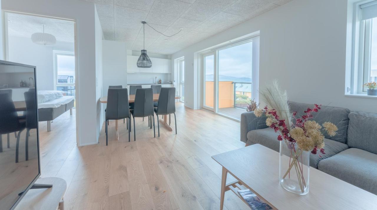 토르스하운 New / Stunning Sea View / Light / 3 Br 아파트 외부 사진